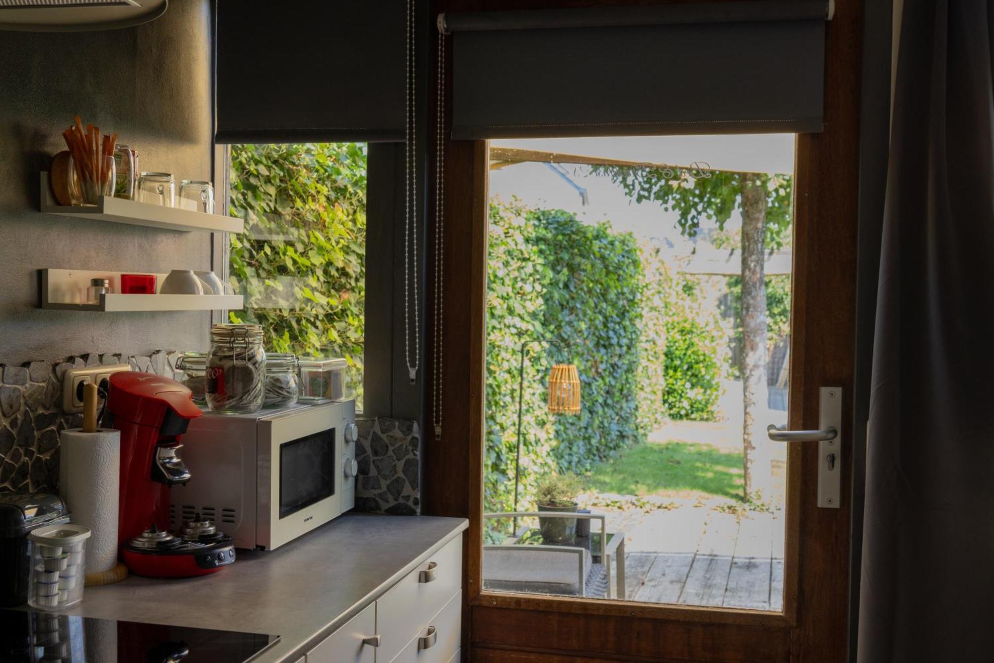Bed & Breakfast 28 Appartement Met Prive Tuin Άσσεν Εξωτερικό φωτογραφία